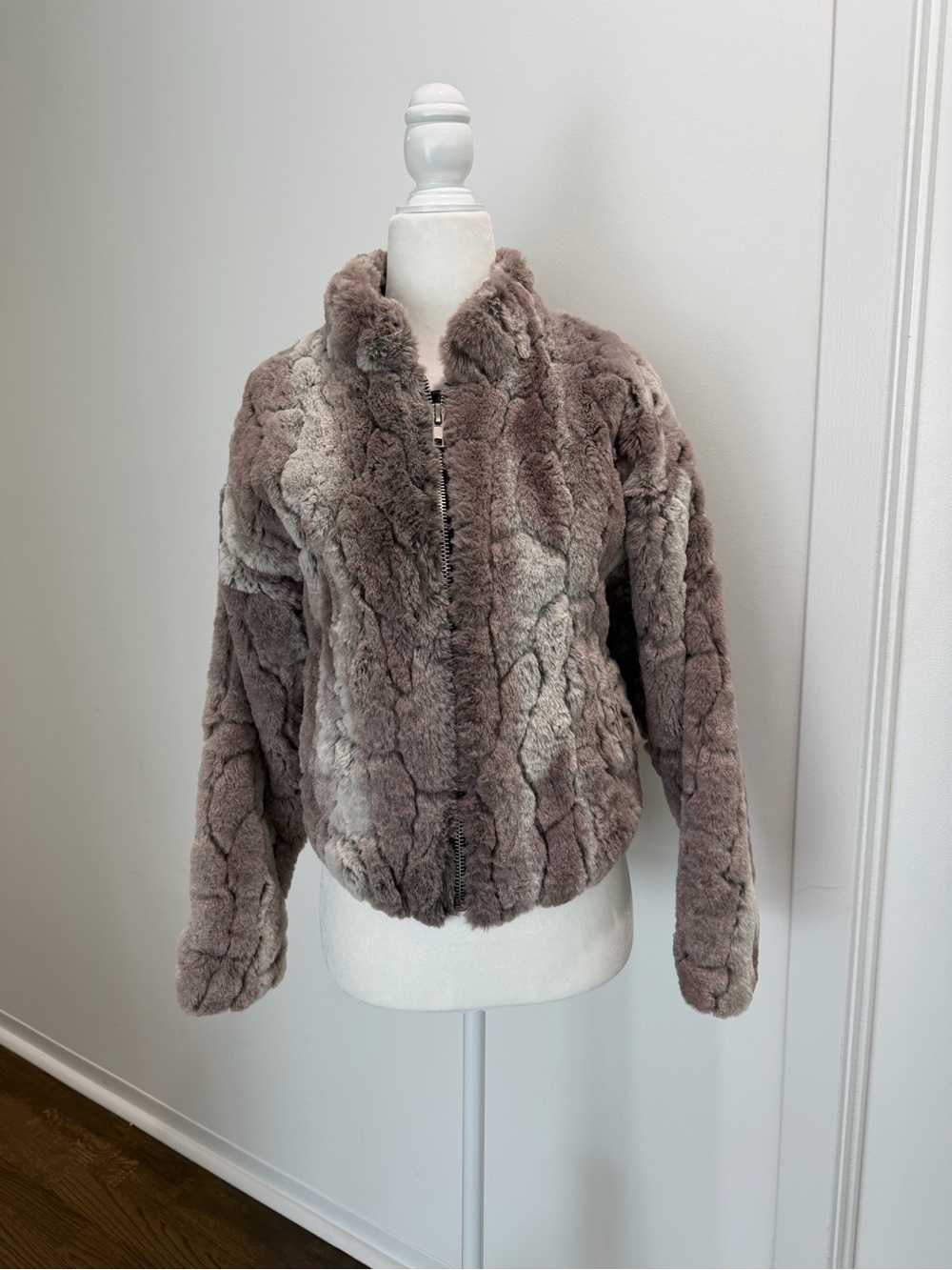 Olivaceous Faux Fur Bomber Jacket
Size S